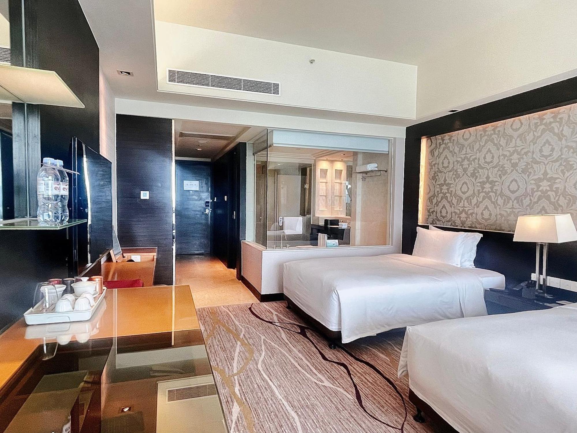 Swiss Grand Xiamen-Harbour View Hotell Exteriör bild