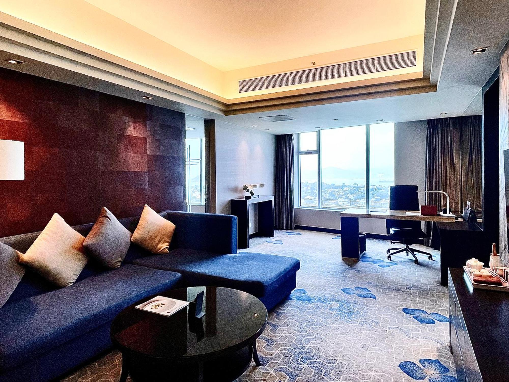 Swiss Grand Xiamen-Harbour View Hotell Exteriör bild