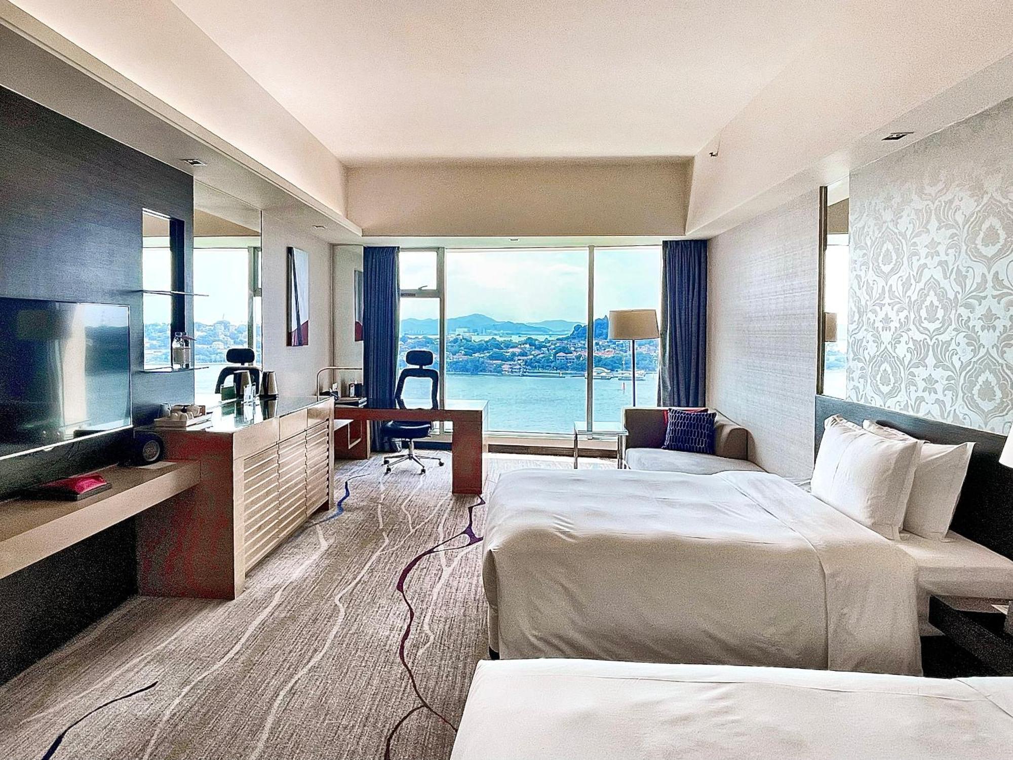 Swiss Grand Xiamen-Harbour View Hotell Exteriör bild