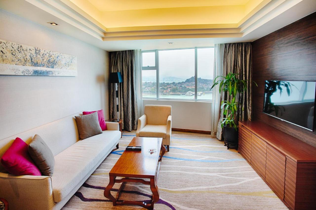 Swiss Grand Xiamen-Harbour View Hotell Exteriör bild